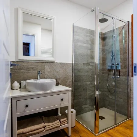 Sophie - Luxury Chalet *