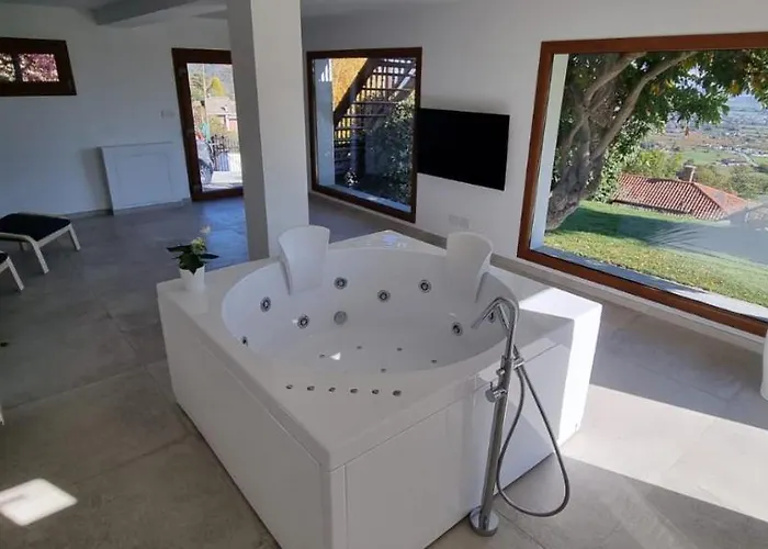 Sophie - Luxury Chalet