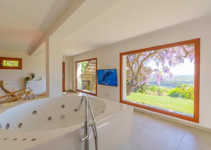 Sophie - Luxury Chalet